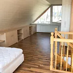 Direkt An Der Spree Mit Whirlpool Und Sauna 펜션 *