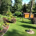 Direkt An Der Spree Mit Whirlpool Und Sauna 펜션