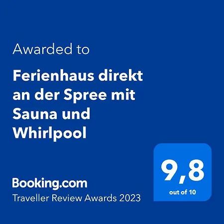 Direkt An Der Spree Mit Whirlpool Und Sauna Casa de Férias Berlim
