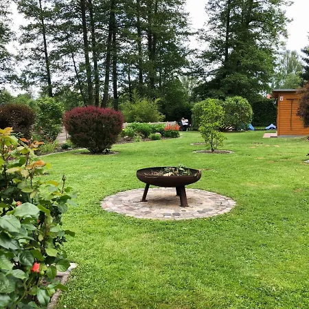 Tatil Evi Direkt An Der Spree Mit Whirlpool Und Sauna Berlin