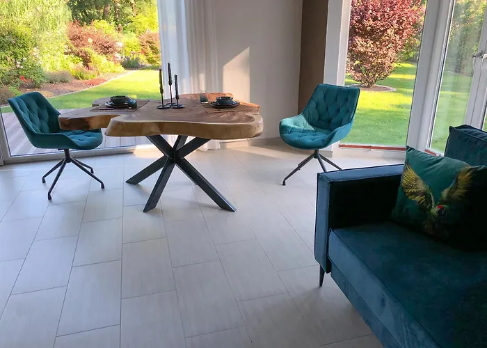 Direkt An Der Spree Mit Whirlpool Und Sauna Berlin